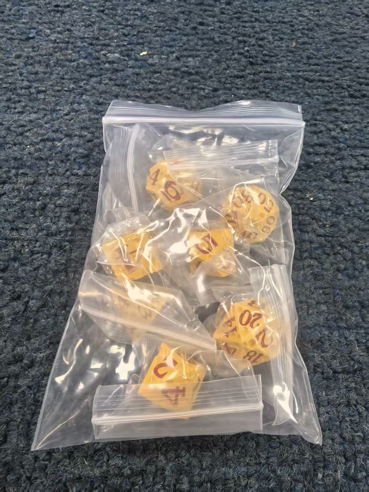 Dragon-print drawstring dice bag accessory for bundled sets
